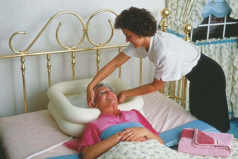 Важность гигиенического ухода за лежачими больными