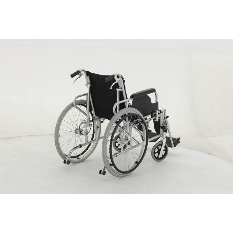 Лот 30 кресло-коляска FS954GC