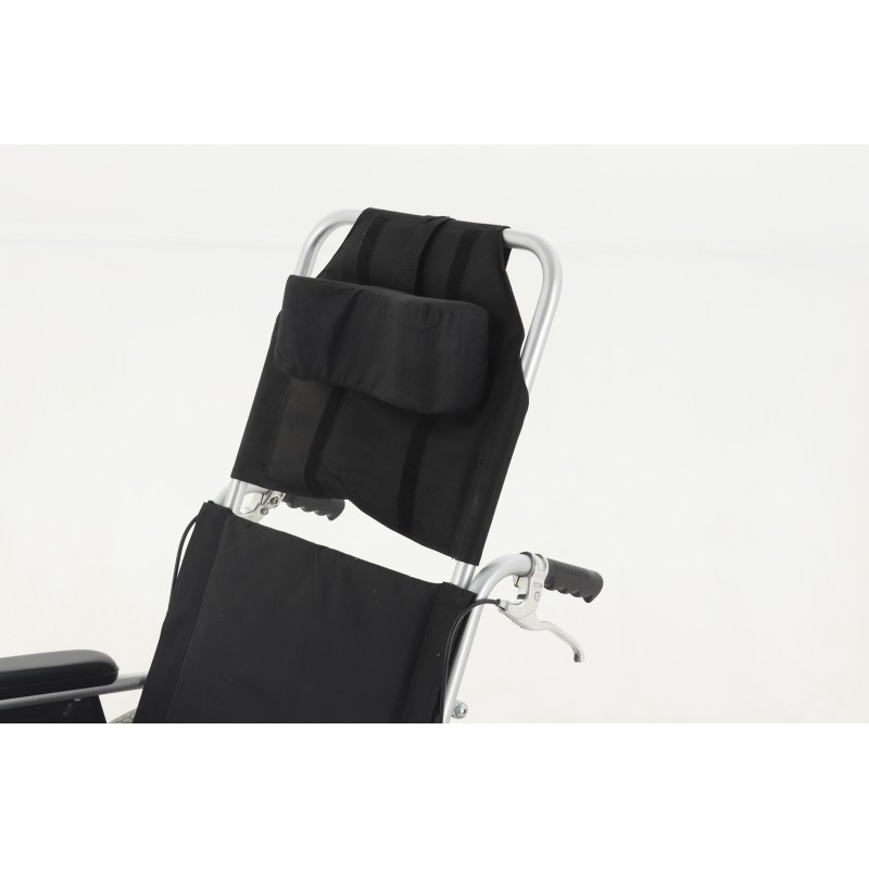 Лот 30 2 кресло-коляска FS954GC