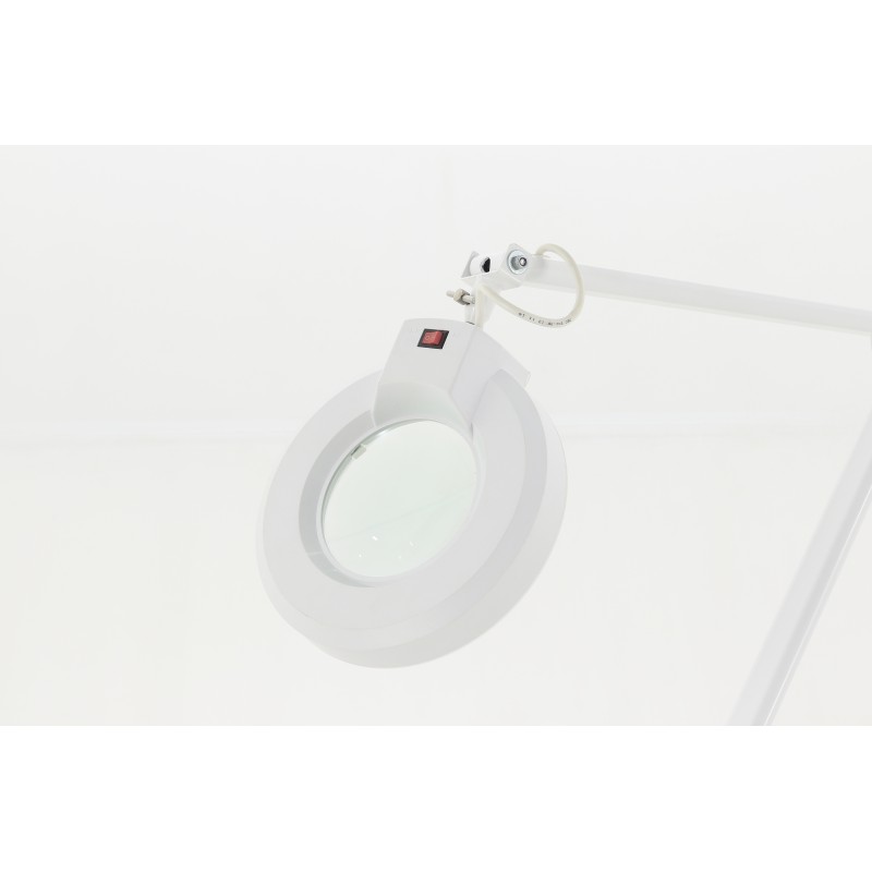 Лот 42.1 лампа лупа (СН-2)