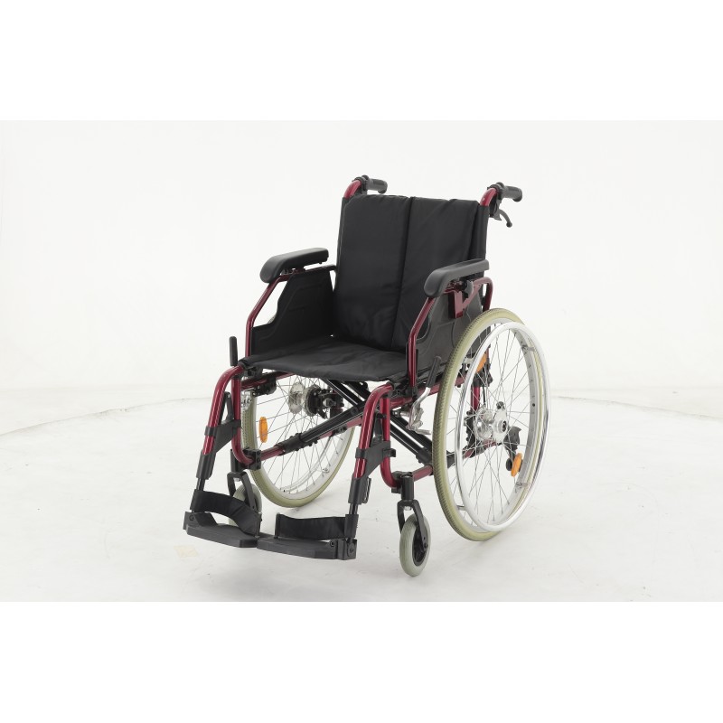 Лот 46 кресло-коляска FS-955L