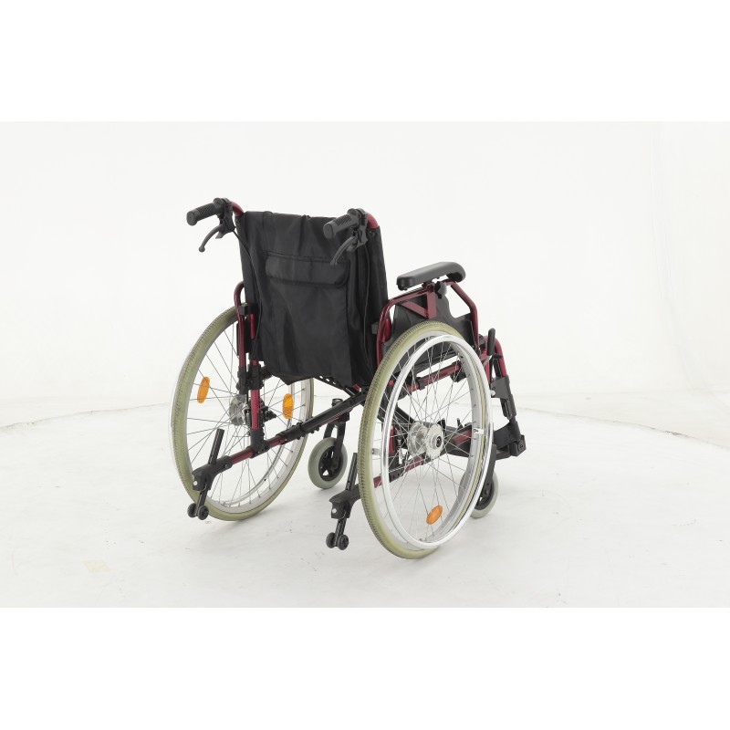 Лот 46 кресло-коляска FS-955L