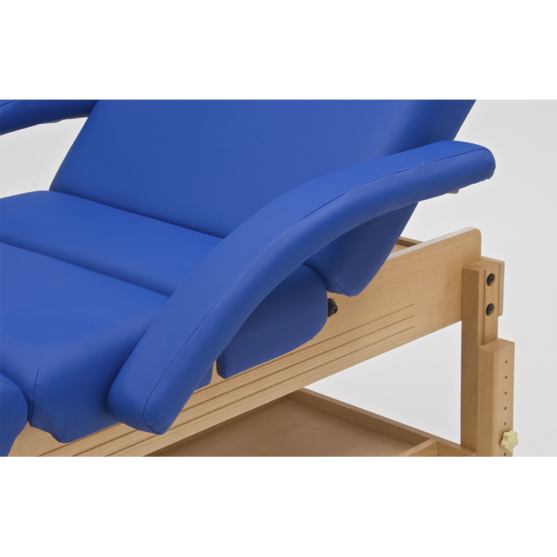 Стационарный массажный стол деревянный Med-Mos FIX-0A (МСТ)