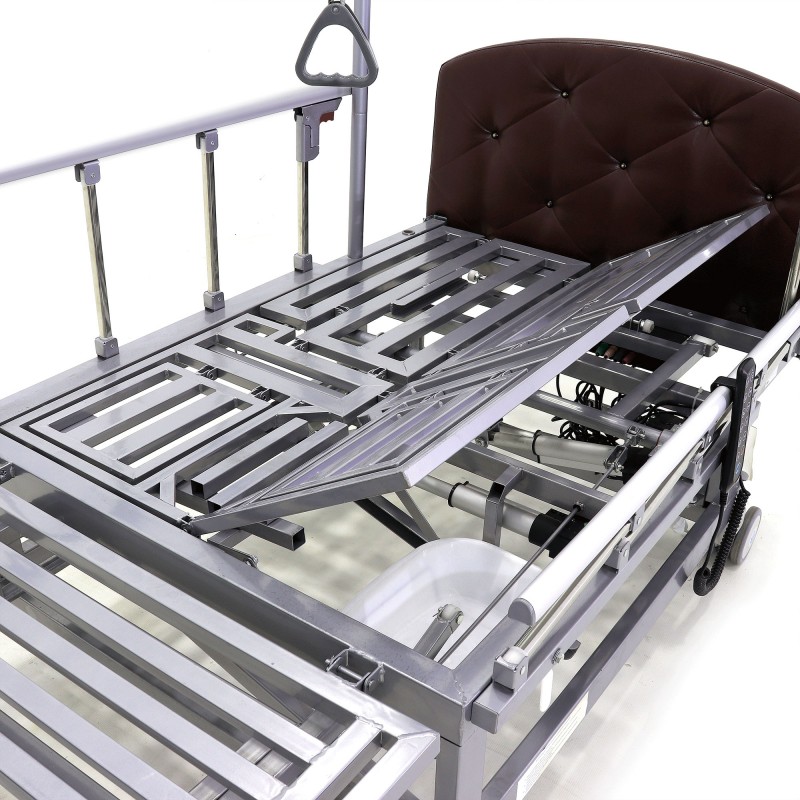 Кровать электрическая Med-Mos DB-11А (МЕ-5228Н-00)  темный премиум с боковым переворачиванием, туалетным устройством и функцией «кардиокресло»